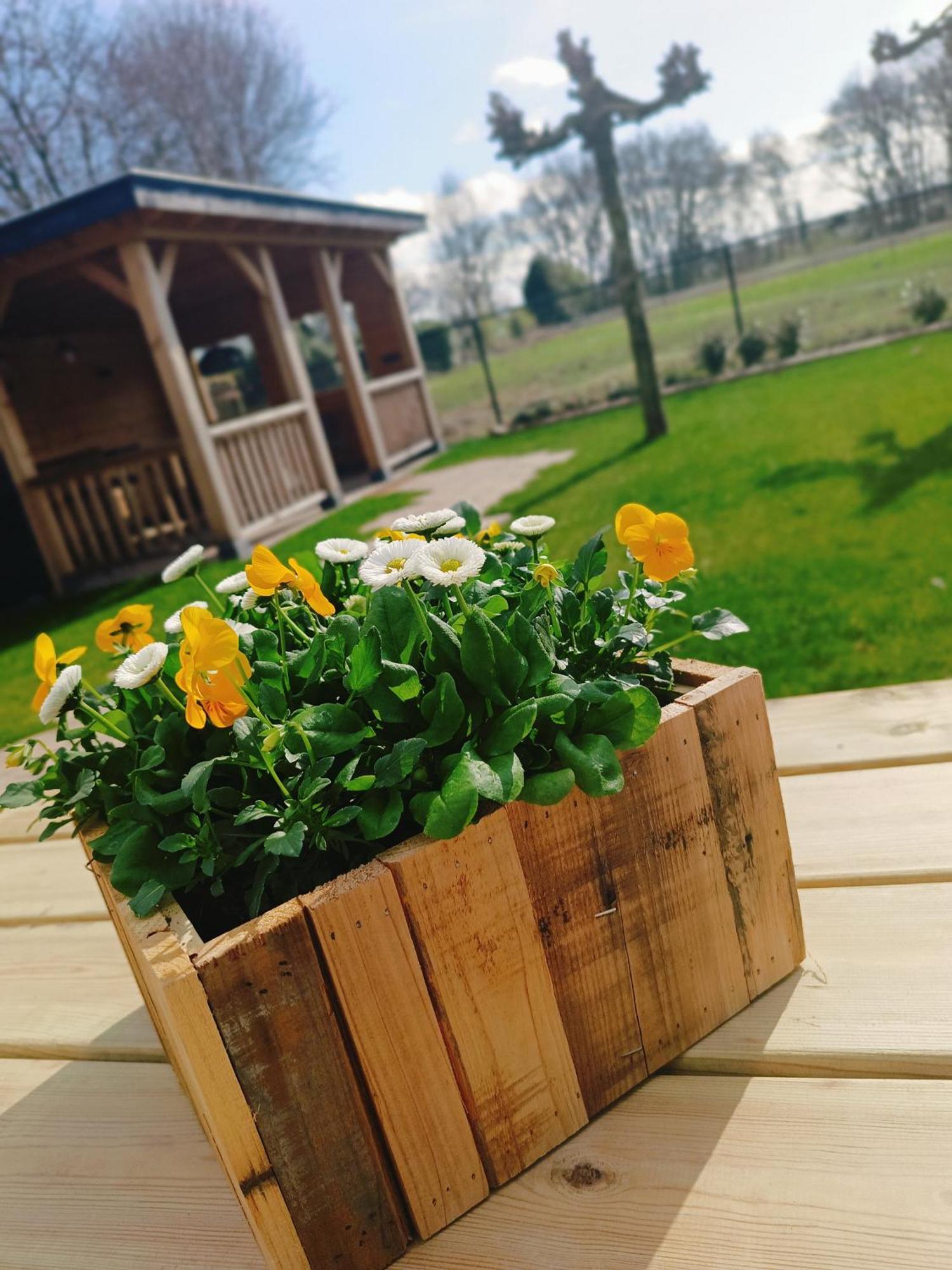 "Huisje Op De Veluwe" Met Prive Jacuzzi En Bar! Ermelo Exteriör bild