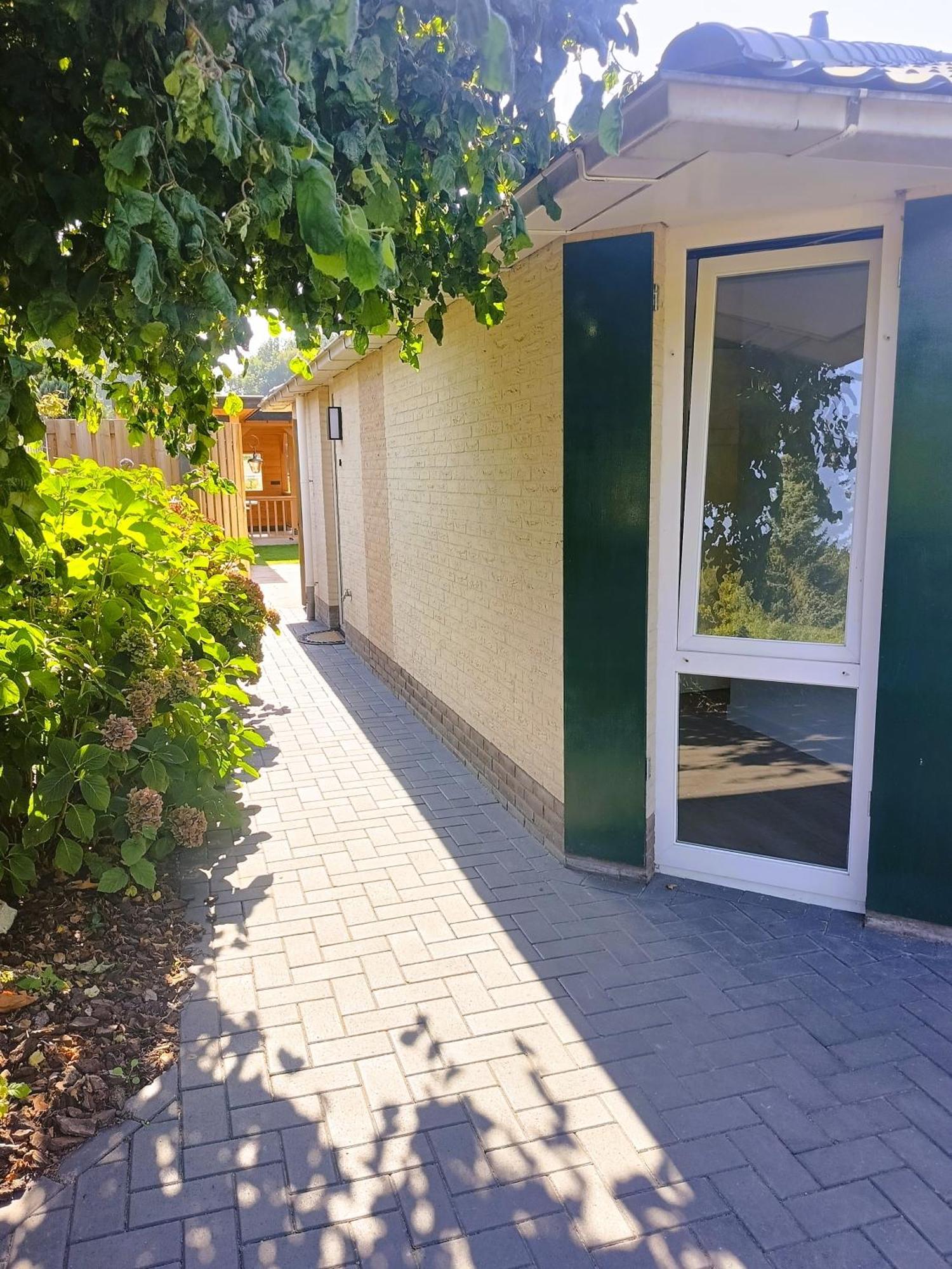 "Huisje Op De Veluwe" Met Prive Jacuzzi En Bar! Ermelo Exteriör bild