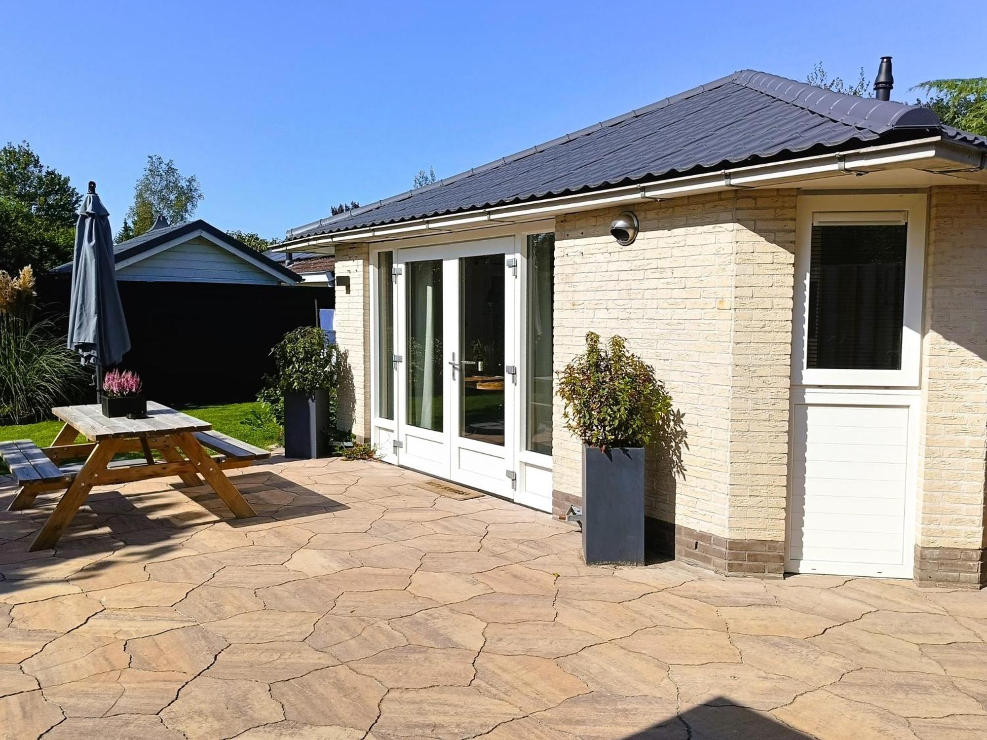 "Huisje Op De Veluwe" Met Prive Jacuzzi En Bar! Ermelo Exteriör bild